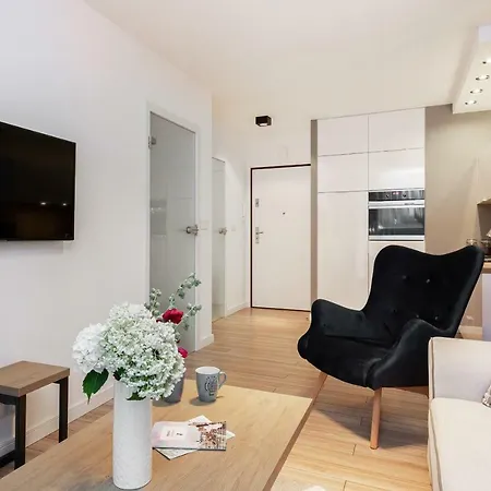 Apartments Parks Of Warsaw By Noclegi Renters Zewnętrze zdjęcie